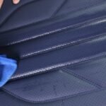 أغطية مقاعد Coverado، مجموعة كاملة من أغطية مقاعد السيارات، أغطية مقاعد جلدية للسيارات، أغطية مقاعد للسيارات، واقيات لمقاعد السيارات، إكسسوارات سيارات، تناسب معظم سيارات السيدان وسيارات الدفع الرباعي والشاحنات الصغيرة (أسود وبني)